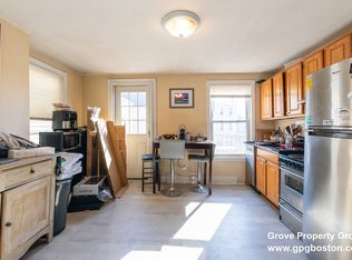 287 W 5th St #2, Boston, MA 02127