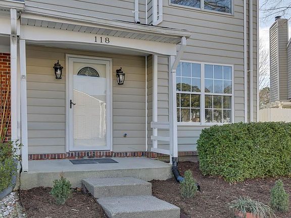 4th image of 118 Whitewater Dr