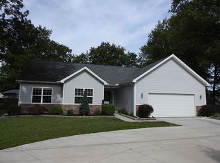 817 N Holland Sylvania Rd, Toledo, OH 43615