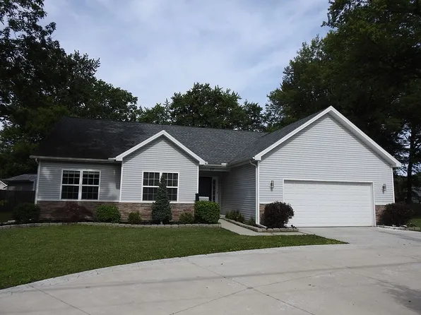 817 N Holland Sylvania Rd, Toledo, OH 43615