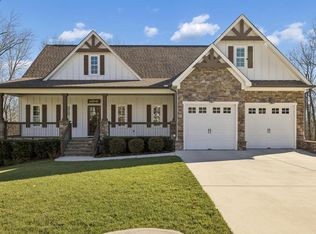 698 Sugar Leaf Ln, Soddy Daisy, TN 37379