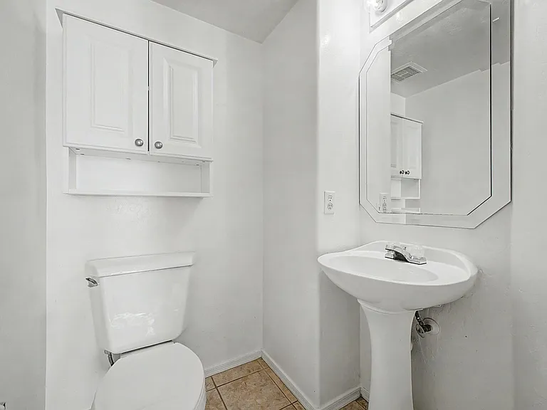 4432 E Meadow Dr — Photo 6