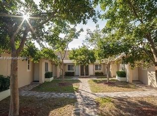 500 SW 9th Ave #8, Miami, FL 33130