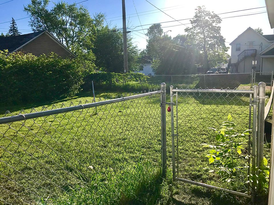 1st image of 427 N 2nd Ave