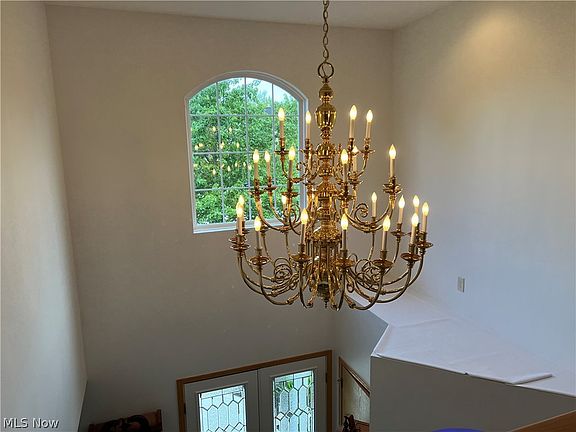 3rd image of 4094 Turnberry Dr