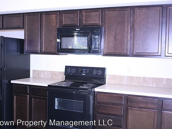 4th image of 1014 S Olympia Pl APT B