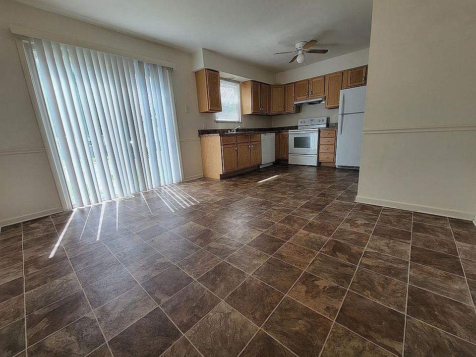 1163 Bernath Pkwy Toledo, OH, 43615 Apartments for Rent Zillow