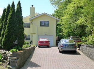 176 Old Wilmot Rd, Scarsdale, NY 10583