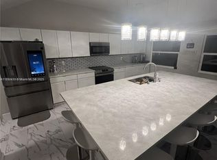 310 S 3rd St, Haines City, FL 33844