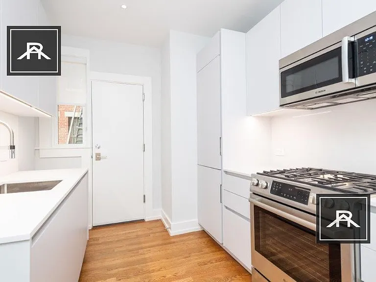 19 Forest St #23 — Photo 4