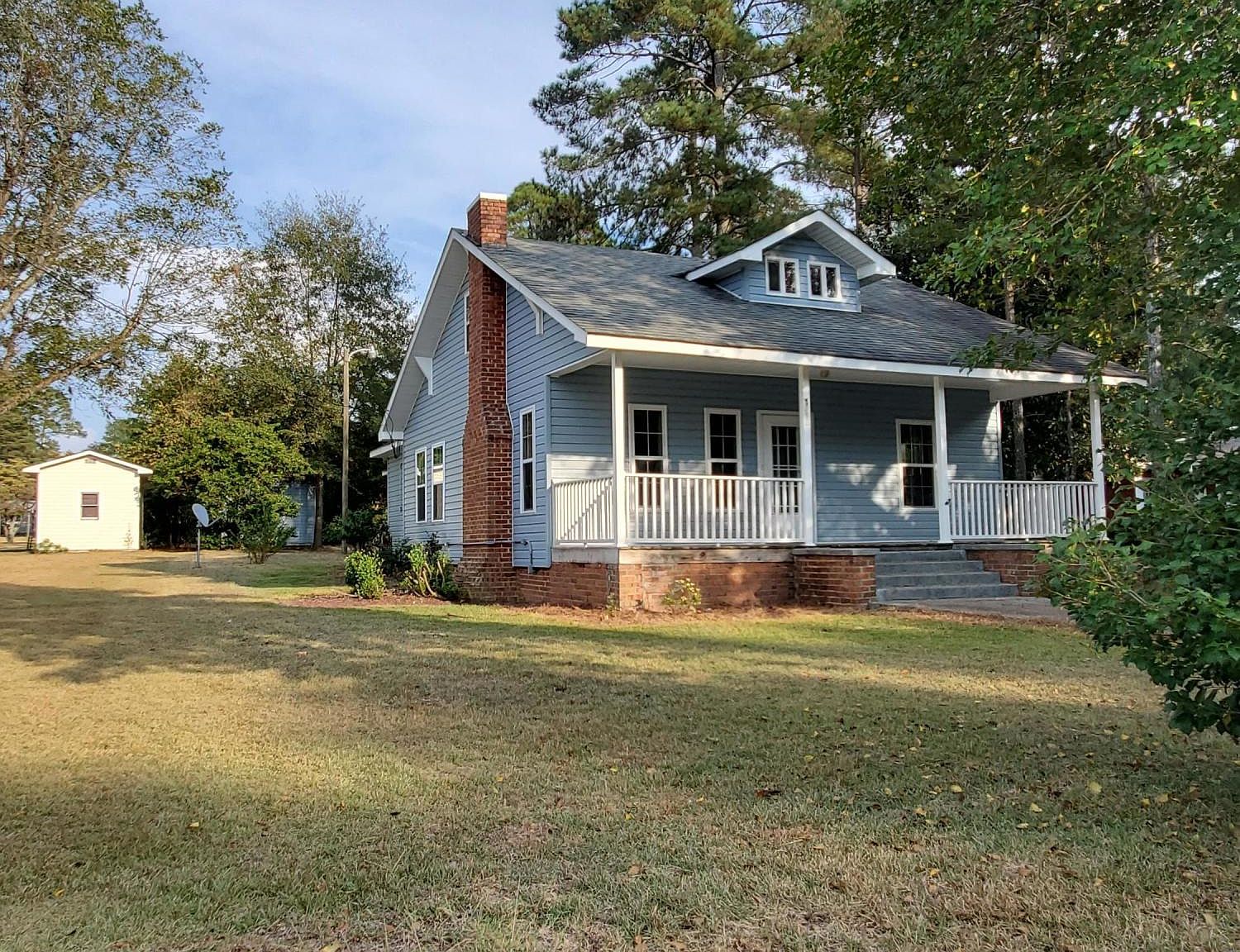 110 E Main St, Ellerbe, NC 28338 Zillow