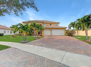 11401 Hibbs Grove Dr, Cooper City, FL 33330