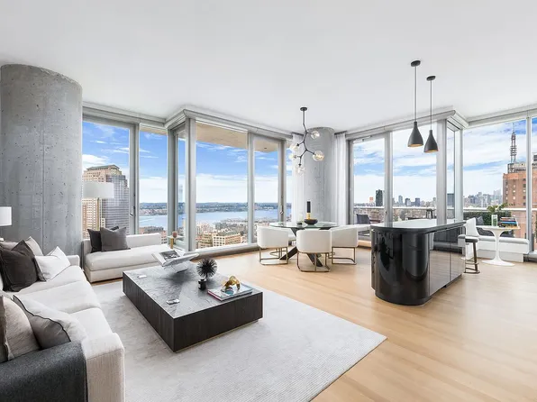 56 Leonard St APT 33BW, New York, NY 10013