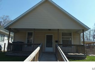 2814 E 2nd St, Sioux City, IA 51105