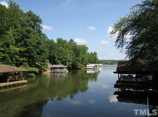 259 Squirrel Ridge Rd, Leasburg, NC 27291