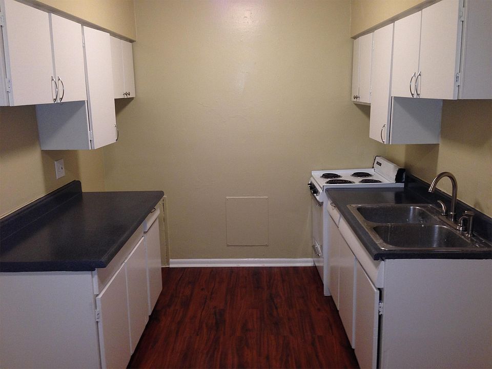 1st image of 2451 S Gaylord St APT 3