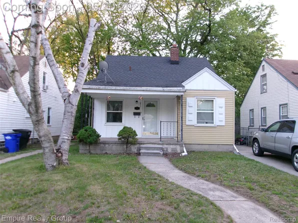 7507 W Parkway St, Detroit, MI 48239