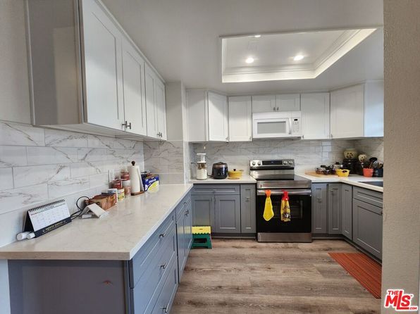 601 S Van Ness Ave APT 4