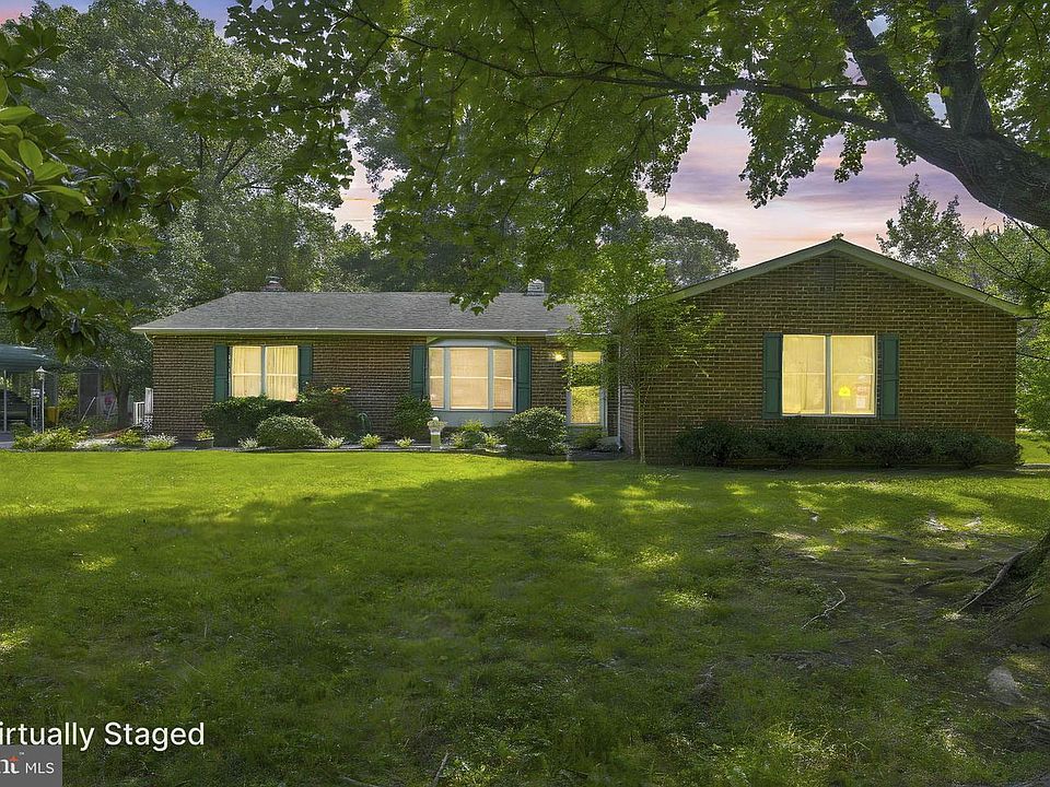 1st image of 4949 Idlewilde Rd