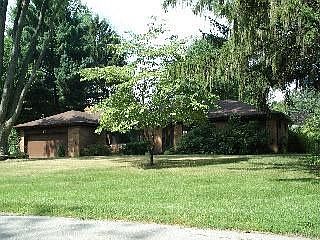 1st image of 9125 Clover Dr