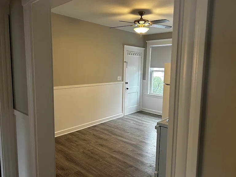 17 Green St #2 — Photo 15