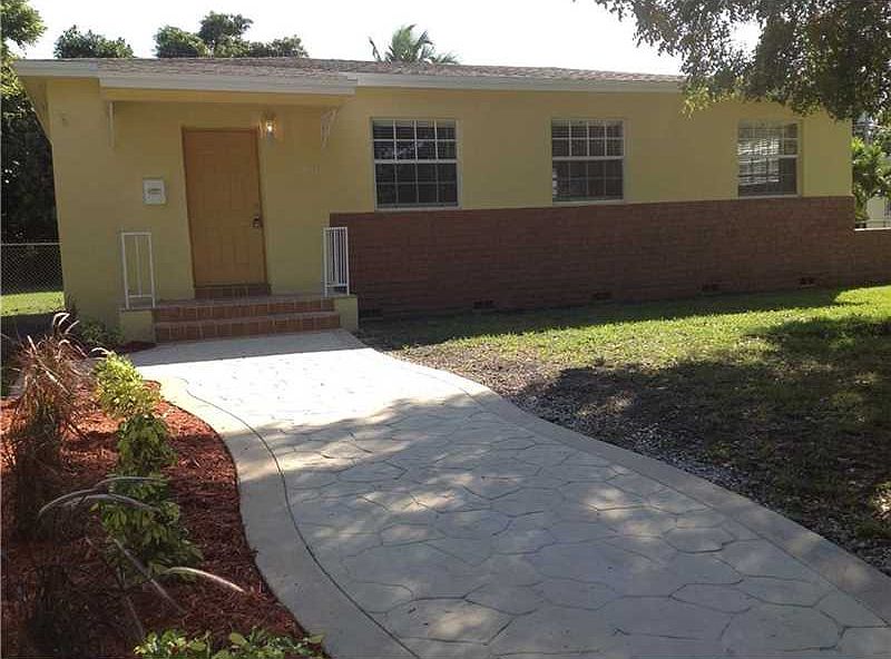 1st image of 13001 NW 2nd Ave