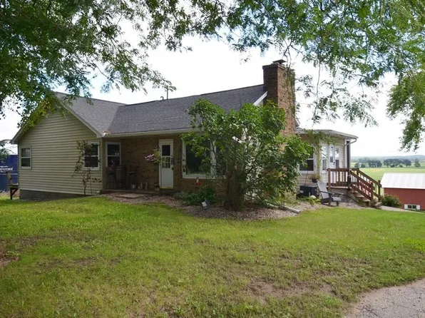 505 Howard ROAD, Whitewater, WI 53190