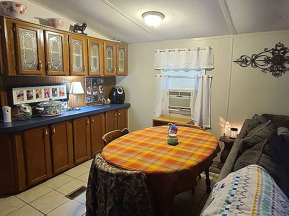 5th image of 1107 N County Road 900 W