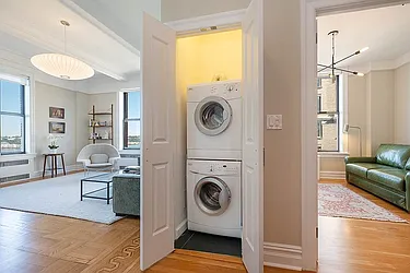 Rented by Rita S Citrin, LREB