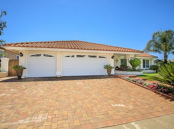 2961 Canna St Thousand Oaks CA-print-008