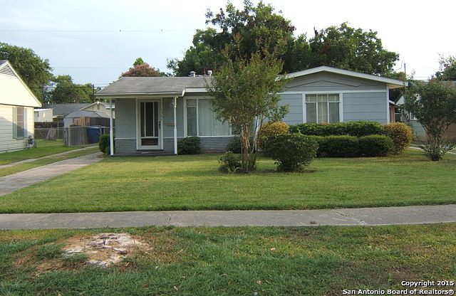 1st image of 135 Creath Pl