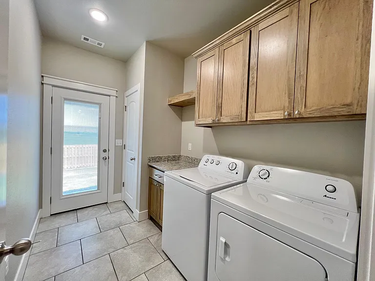 544 Bradford Dr #A — Photo 10