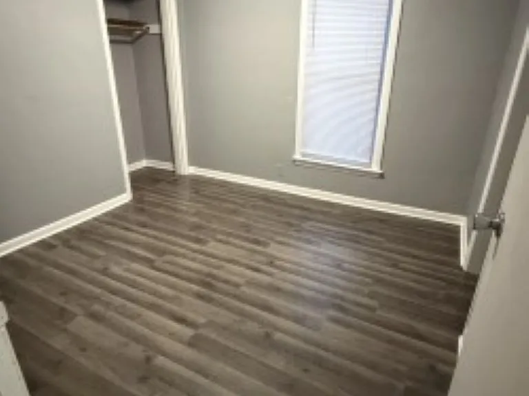 839 N Main St #841.5 — Photo 5