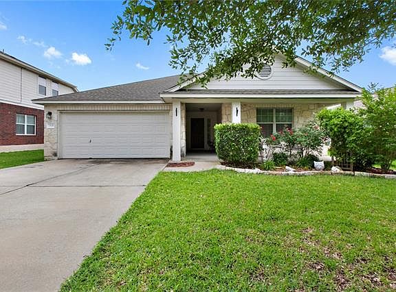 3rd image of 7818 Squirrel Hollow Dr