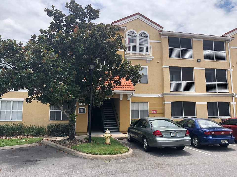 1st image of 18001 Richmond Place Dr APT 520