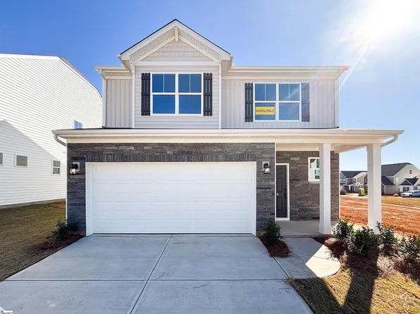 204 Pendergast Rd, Greenville, SC 29605