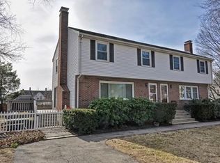 3 Warren Pl, Franklin, MA 02038