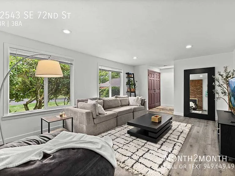 12543 SE 72nd St — Photo 3