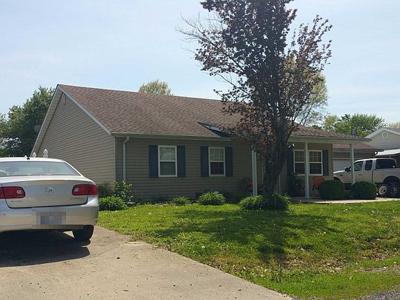 2nd image of 2612 Carolyn Blvd