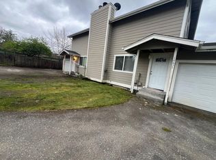 10620-10622 10th Avenue Ct S #10622, Tacoma, WA 98444