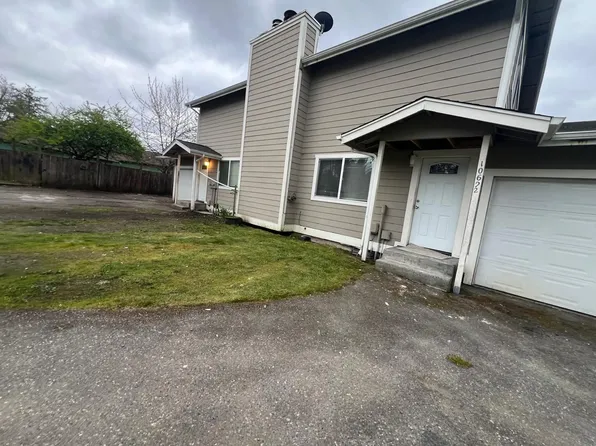 10620-10622 10th Avenue Ct S #10622, Tacoma, WA 98444