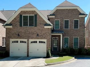 415 Glenmanor Ct, Sandy Springs, GA 30328