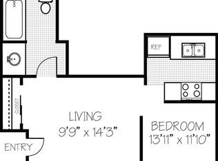 900 Linden Ln APT 42, Macomb, IL 61455