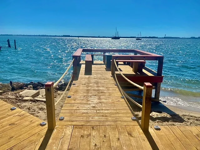 Lighthouse Point — Photo 77