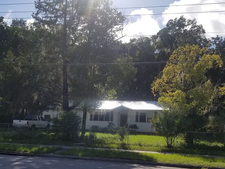1st image of 398 SW McFarlane Ave
