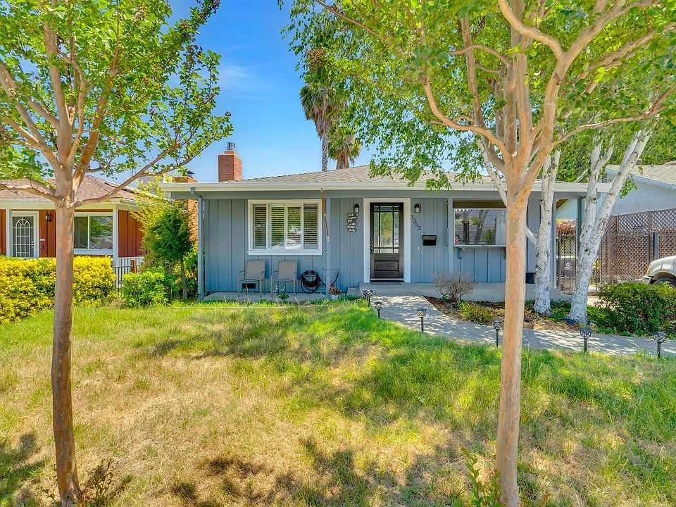 1st image of 3352 Princeton Ave