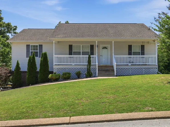 12797 Emerald Creek Cir, Soddy Daisy, TN 37379