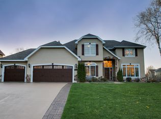 18758 Magenta Bay, Eden Prairie, MN 55347