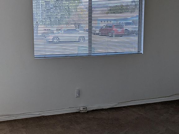 2nd image of 2183 Avenida Olivos