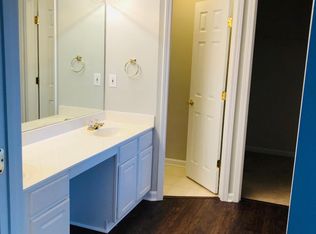 2404 Timbercreek Cir, Roswell, GA 30076